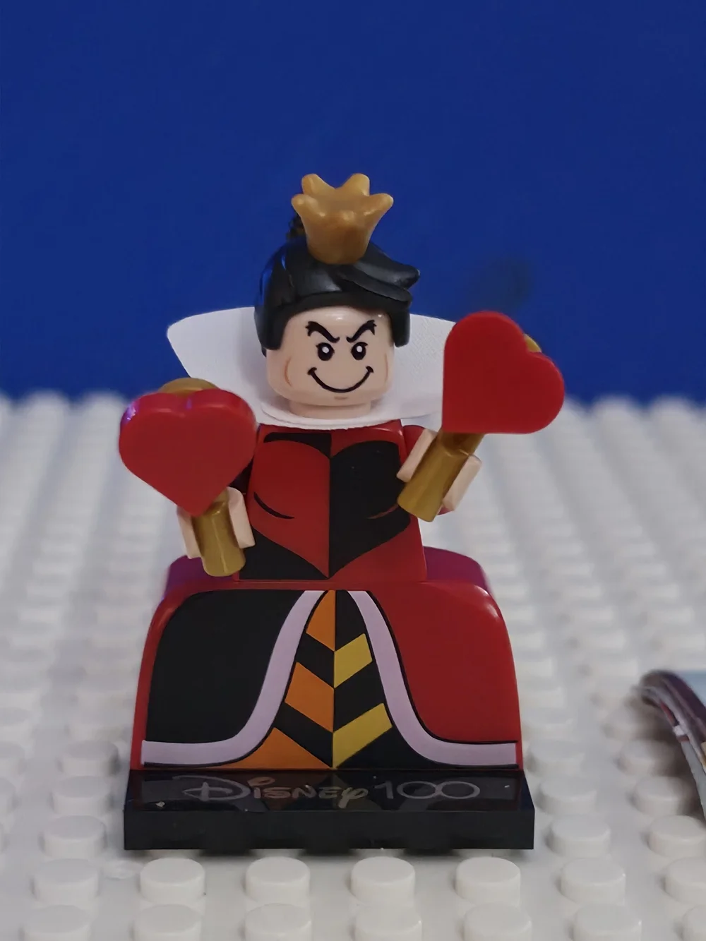 LEGO Disney 100 Queen of Hearts Minifigure 71038 CMF Alice In Wonderland